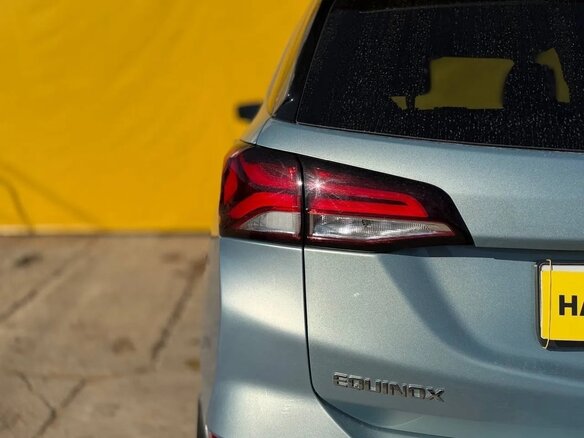 2022 Chevrolet Equinox III Рестайлинг, серый, 2980000 рублей - вид 6