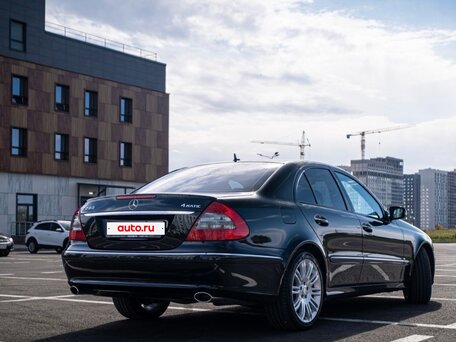 2008 Mercedes-Benz E-Класс 280 III (W211, S211) Рестайлинг, чёрный, 2850000 рублей, вид 3