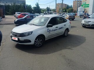 2021 Lada (ВАЗ) Granta I Рестайлинг, белый, 450000 рублей, вид 1