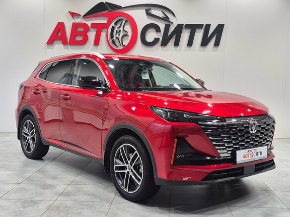 2023 Changan CS55 Plus II Рестайлинг, красный, 2105000 рублей