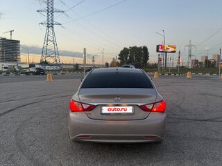 2012 Hyundai Sonata VI (YF), серый, 1600000 рублей, вид 3
