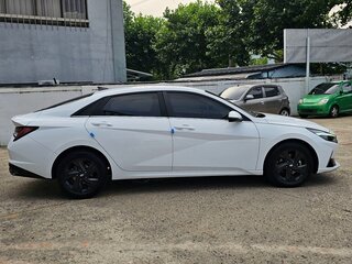 2022 Hyundai Avante VII, чёрный, 1608000 рублей, вид 4
