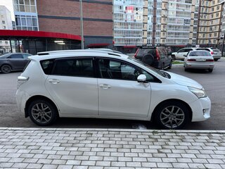 2014 Toyota Verso I Рестайлинг, белый, 999000 рублей, вид 5