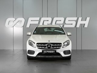 2017 Mercedes-Benz GLA 200 I (X156) Рестайлинг, белый, 2230000 рублей, вид 3