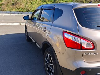 2012 Nissan Qashqai I Рестайлинг, коричневый, 950000 рублей, вид 3
