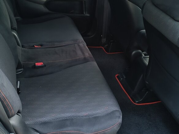 2011 Honda Stream II Рестайлинг, серебристый, 1150000 рублей - вид 17