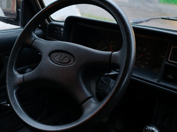 1999 Lada (ВАЗ) 2104 5-speed, красный, 240000 рублей - вид 10