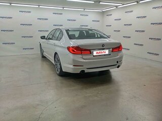 2020 BMW 5 серии 520d VII (G30/G31/G38), белый, 3757250 рублей, вид 4