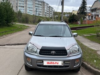 2001 Toyota RAV4 II (XA20), серебристый, 810000 рублей, вид 1