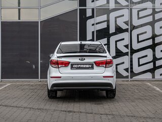 2016 Kia Rio III Рестайлинг, белый, 1220000 рублей, вид 4