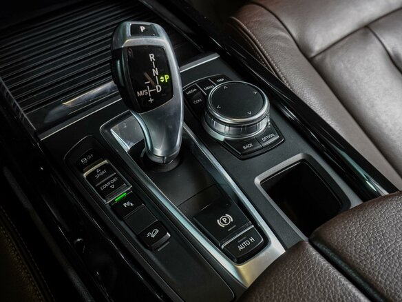 2017 BMW X5 25d III (F15), чёрный, 3349000 рублей - вид 24