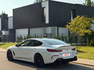 2021 BMW 8 серии Gran Coupe M850i xDrive II (G14/G15/G16), белый, 6490000 рублей, вид 5