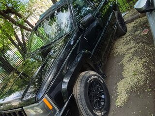 1996 Jeep Grand Cherokee I (ZJ), чёрный, 500000 рублей, вид 5