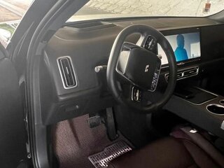 2024 Li Auto (Lixiang) L9 44.5 kWh I, чёрный, 6700000 рублей, вид 4
