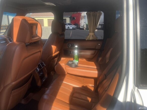 2011 Land Rover Range Rover III Рестайлинг 2, белый, 2000000 рублей - вид 19