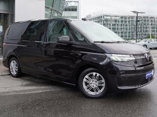 2022 Volkswagen Multivan Long T7, чёрный, 5946000 рублей, вид 3