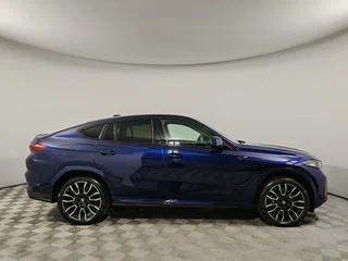 2023 BMW X6 30d III (G06) Рестайлинг, синий, 9895000 рублей, вид 4