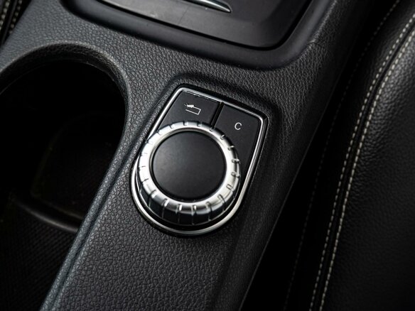 2014 Mercedes-Benz GLA 180 I (X156), серый, 2134000 рублей - вид 19