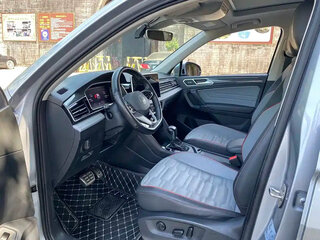 2022 Volkswagen Tiguan II Рестайлинг, серебристый, 2200111 рублей, вид 5