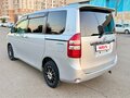2010 Toyota Noah II (R70), серый - вид 4