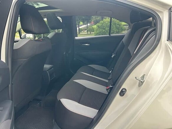 2022 Toyota Corolla Sporty XII (E210) Рестайлинг, белый, 1180000 рублей - вид 18