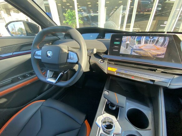 2025 Changan UNI-V I, серый, 3479900 рублей - вид 15