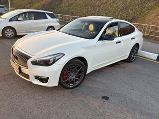 2015 Infiniti Q70 I Рестайлинг, белый, 2250000 рублей, вид 1