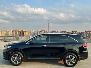 2019 Kia Sorento III Prime Рестайлинг, чёрный, 2990000 рублей, вид 2