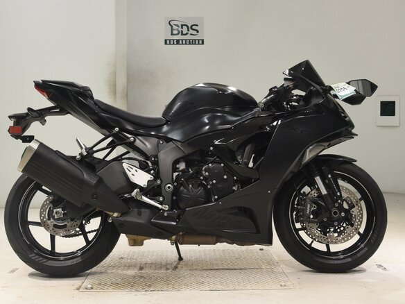 2024 Kawasaki ZX-6R Ninja, чёрный, 1200000 рублей - вид 5