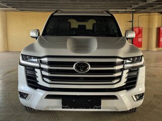 2025 Toyota Land Cruiser 300 Series, белый, 14700000 рублей, вид 2