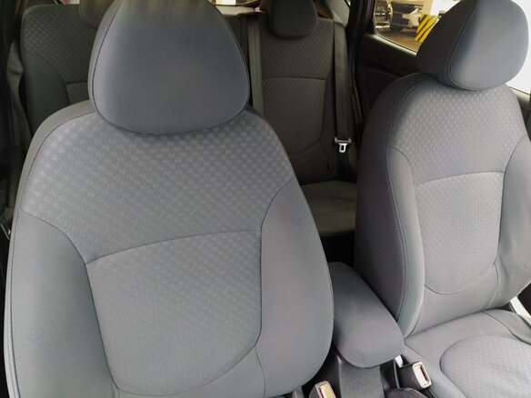 2012 Hyundai Solaris I, фиолетовый, 849000 рублей - вид 16