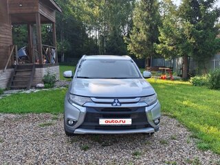 2015 Mitsubishi Outlander III Рестайлинг 2, серебристый, 1735000 рублей, вид 1