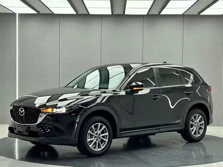 Открыть фотографии: Mazda CX-5 II Рестайлинг