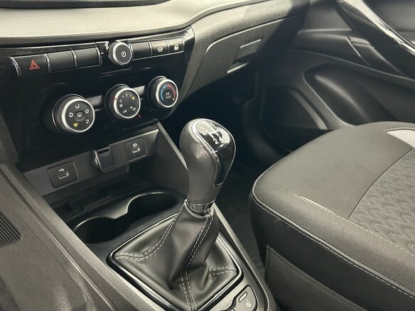 2024 Lada (ВАЗ) Vesta I Рестайлинг (NG), белый, 1225000 рублей - вид 18