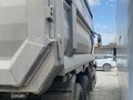 2024 Sinotruk Howo ZZ3327, красный - вид 3