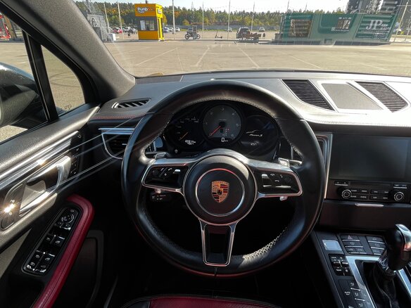 2018 Porsche Macan S Diesel I, чёрный, 4390000 рублей - вид 6