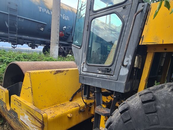 2007 XCMG XS163, жёлтый, 500000 рублей - вид 4