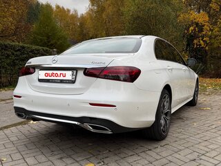 2021 Mercedes-Benz E-Класс 200 V (W213, S213, C238) Рестайлинг, белый, 4500000 рублей, вид 4