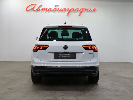 2021 Volkswagen Tiguan II Рестайлинг, белый, 2690000 рублей, вид 5