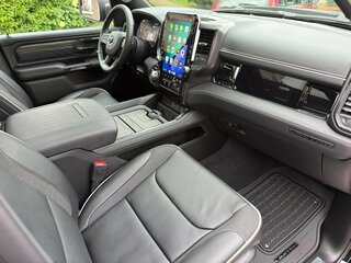 2026 Ram 1500 Crew Cab V Рестайлинг, чёрный, 9899000 рублей, вид 4