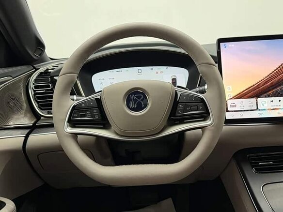 2025 BYD Han DM-i I Рестайлинг 2, серый, 3970000 рублей - вид 26