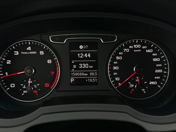 2014 Audi Q3 I (8U), чёрный - вид 29