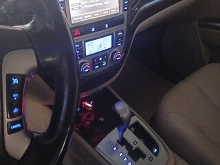 2012 Hyundai Santa Fe II Рестайлинг, белый, 1800000 рублей, вид 5