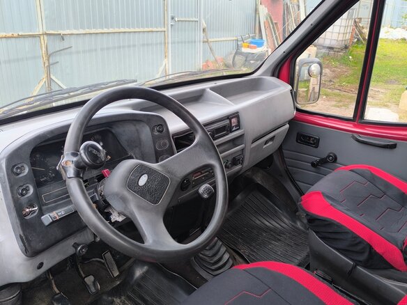 1989 Ford Transit, красный, 220000 рублей - вид 6