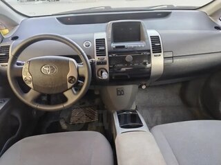 2007 Toyota Prius II Рестайлинг (XW20), серый, 700000 рублей, вид 2
