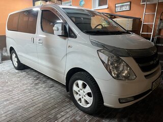 2014 Hyundai Grand Starex I, белый, 2350000 рублей, вид 3