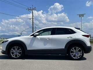 2022 Mazda CX-30 I, белый, 1535000 рублей, вид 3