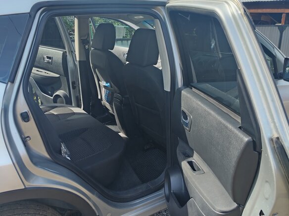 2007 Nissan Qashqai I, серебристый, 850000 рублей - вид 9