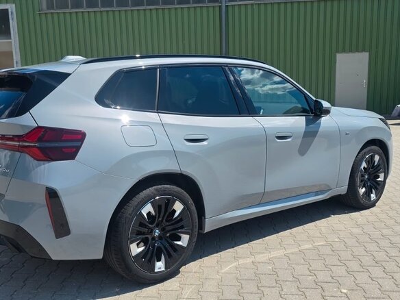 2025 BMW X3 20d xDrive IV (G45/G48), серый, 7540911 рублей - вид 5