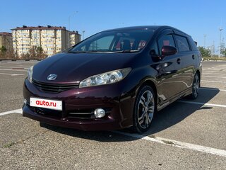 2010 Toyota Wish II, красный, 1500000 рублей, вид 1